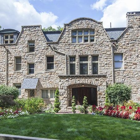 The Mansion At Maple Heights Bed & Breakfast Pittsburgh Exterior foto
