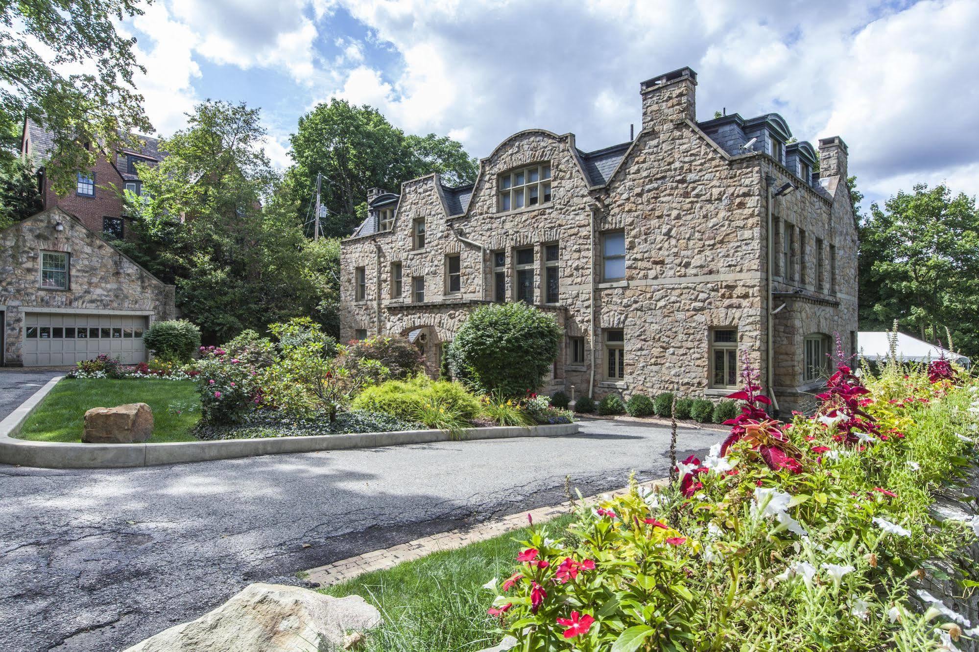The Mansion At Maple Heights Bed & Breakfast Pittsburgh Exterior foto